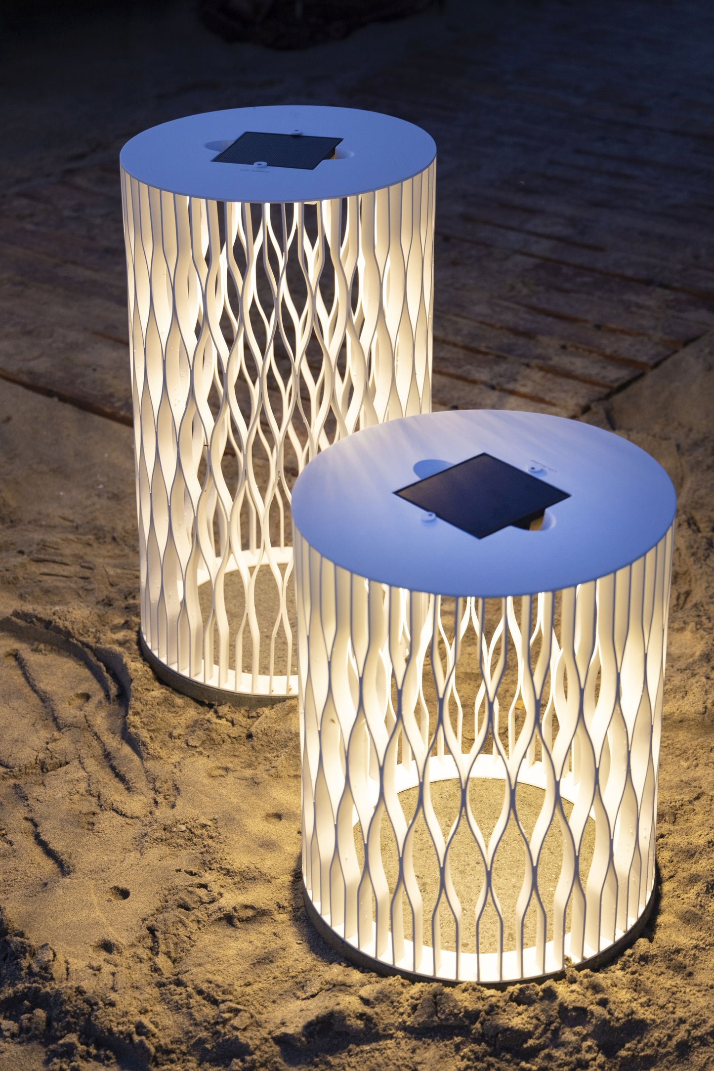 CADIX – Lampe solaire