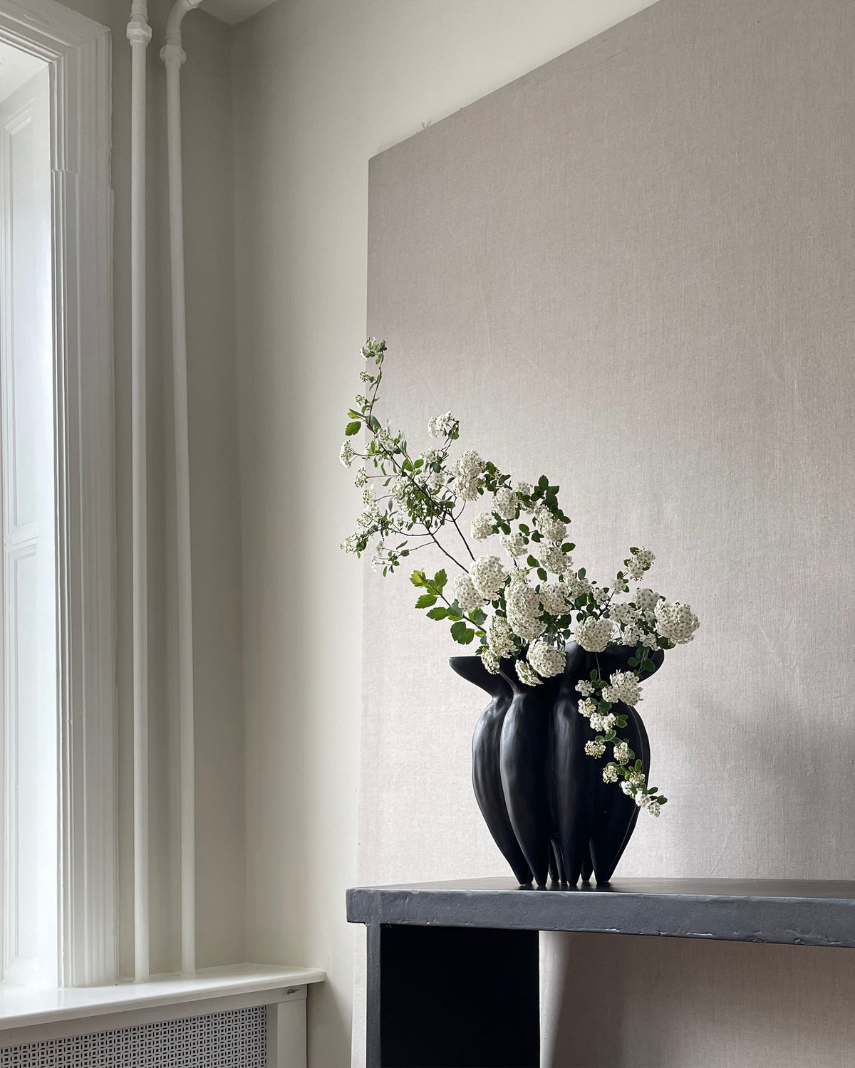 Lotus Vase – Coffee – vue 5 – Exception Design