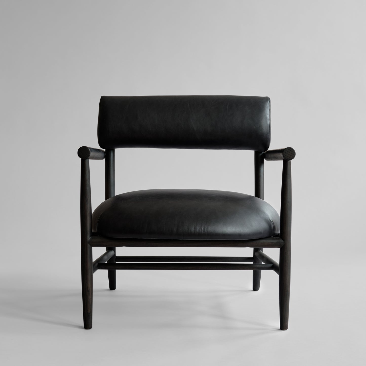 Nama Lounge Chair