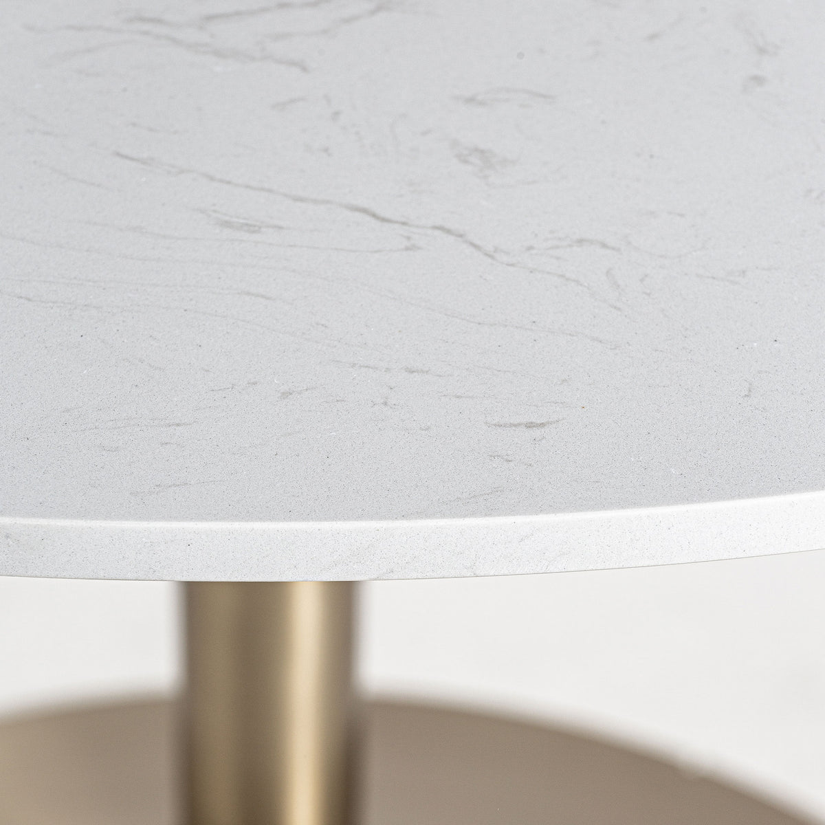 Table à manger Kelheim – vue 3 – Exception Design