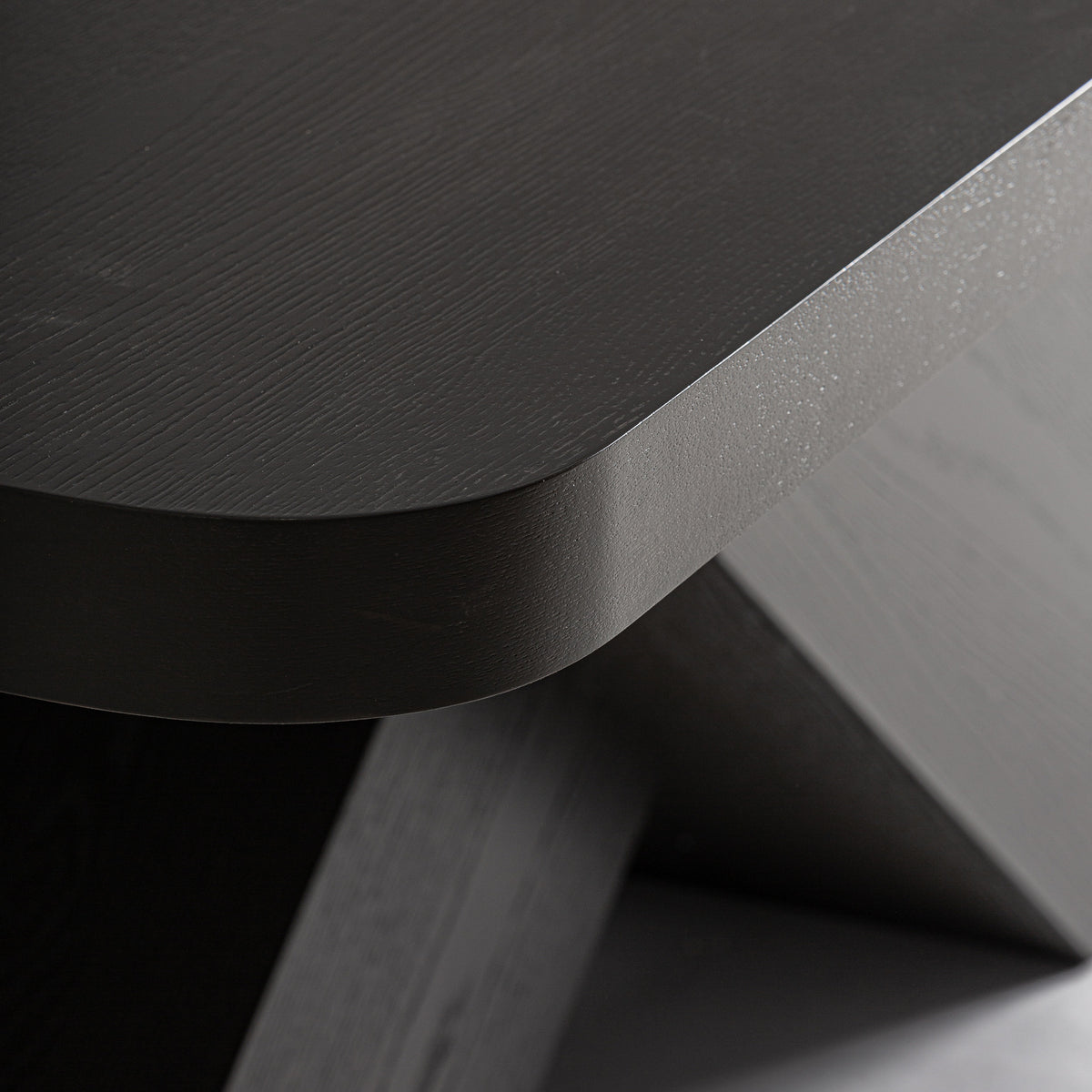 Table à manger Yvore – vue 3 – Exception Design