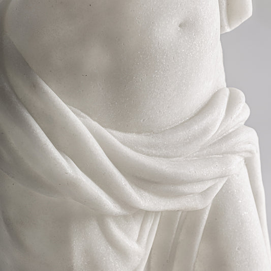 Sculpture Thais