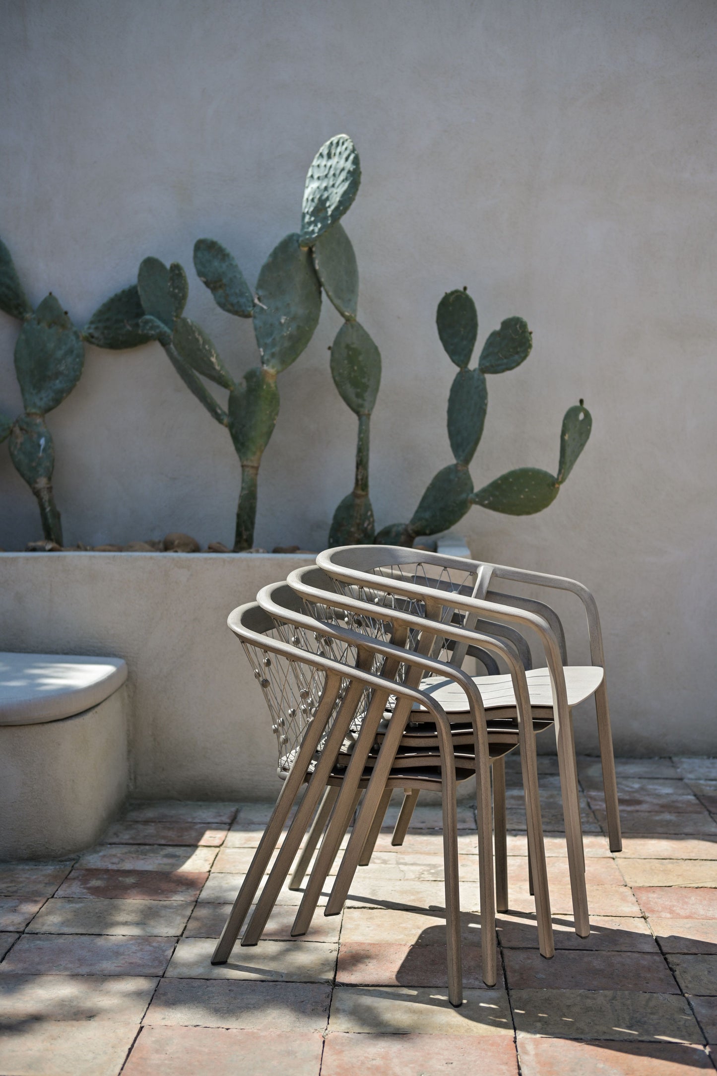CHESTER – Fauteuil de jardin empilable