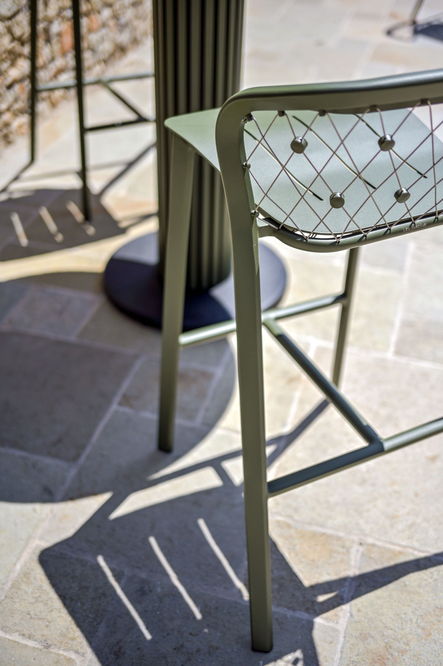 CHESTER – Fauteuil de jardin empilable