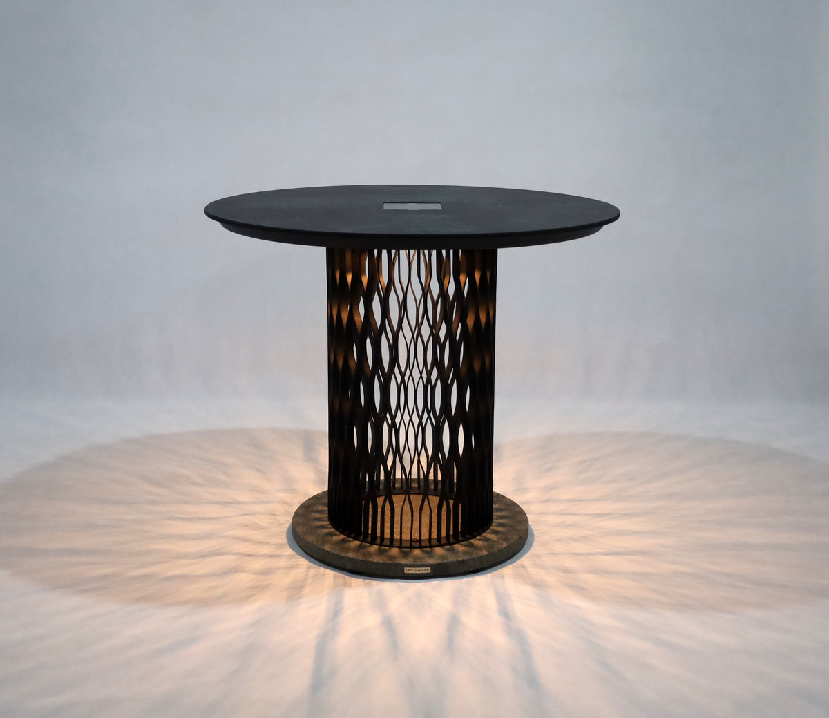 CADIX – Table solaire Ø 110 – Exception Design