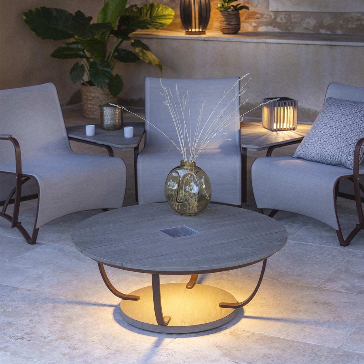 JET STREAM – Table solaire Ø 90 cm – vue 2 – Exception Design