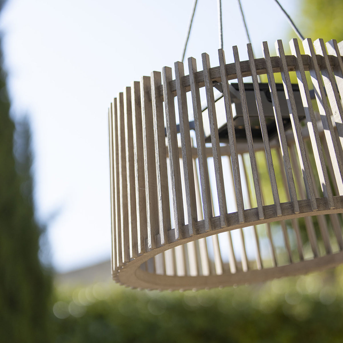 TECKA – Abat-jour solaire – Exception Design