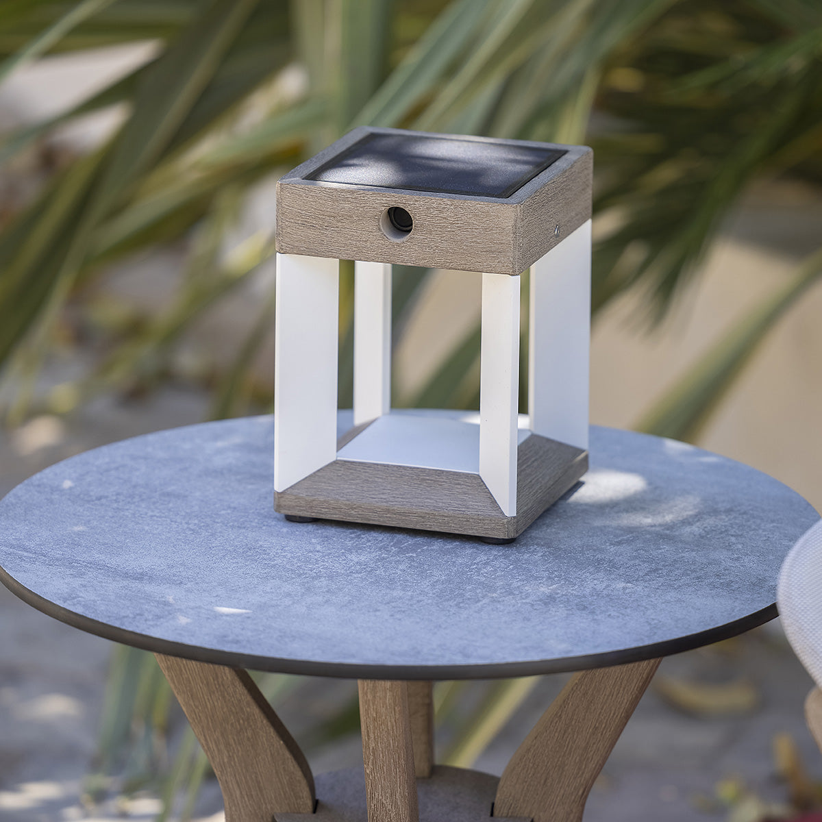 TECKALU – Lampe de table solaire Duratek
